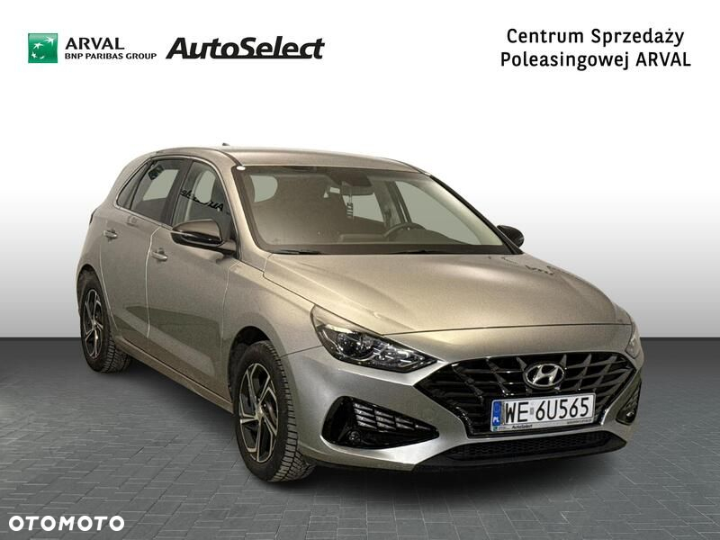 Hyundai i30 1.5 DPI Smart - 9