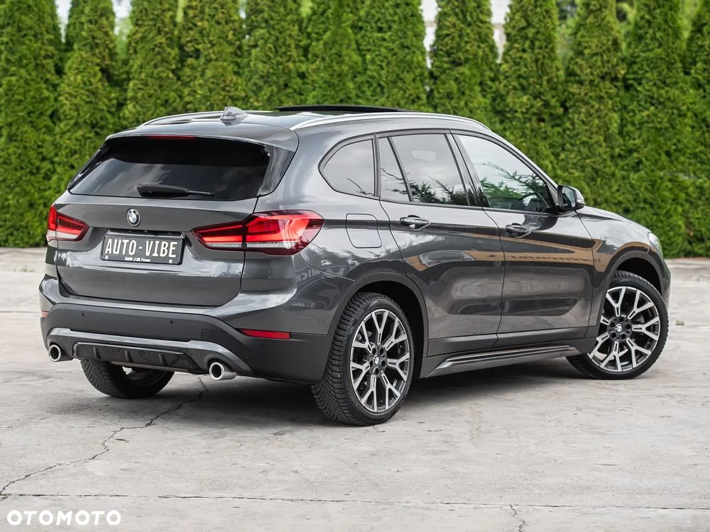 BMW X1 xDrive20d Sport Line sport - 13