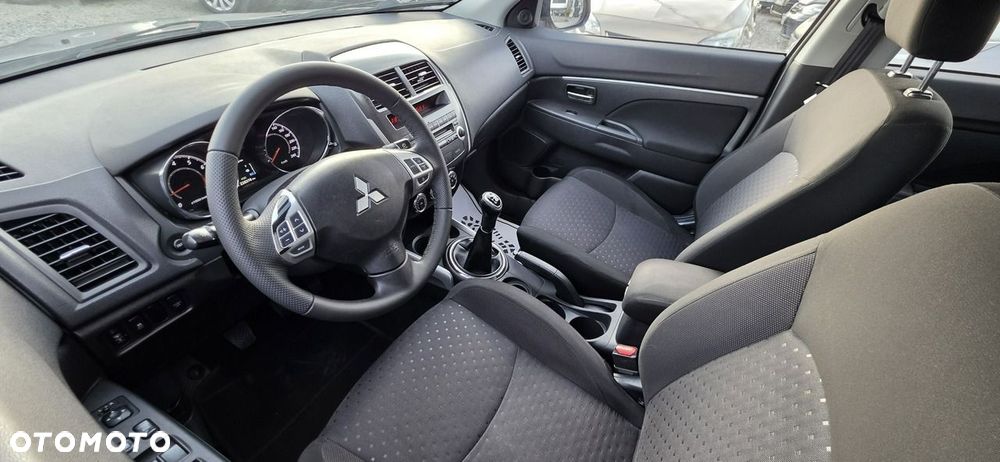 Mitsubishi ASX - 18