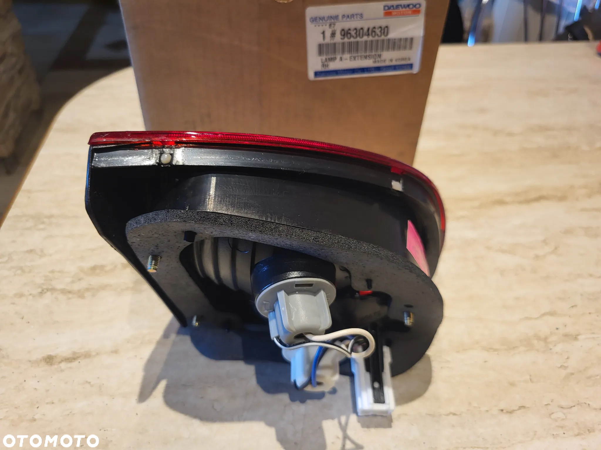 LAMPA TYLNA PRAWA WEWNTRZ DAEWOO .LANOS /HATCHBACK - 5