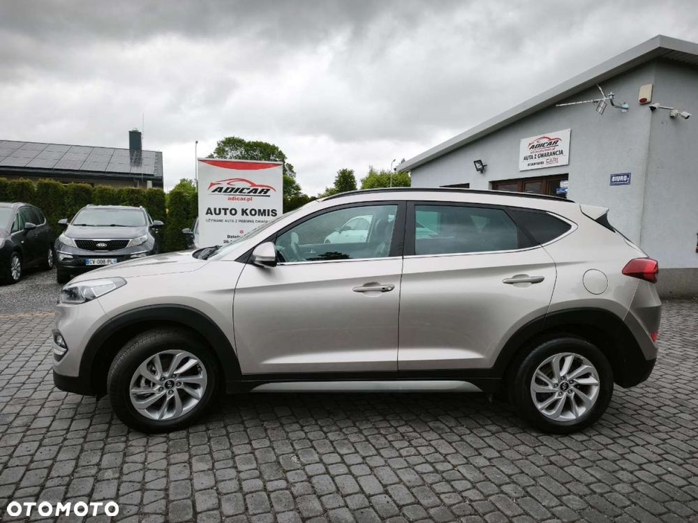 Hyundai Tucson - 2