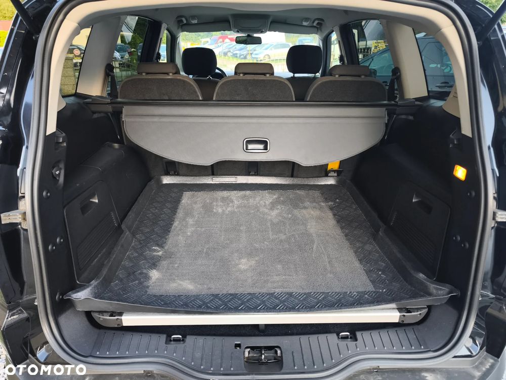 Ford S-Max 2.0 TDCi DPF Titanium - 16