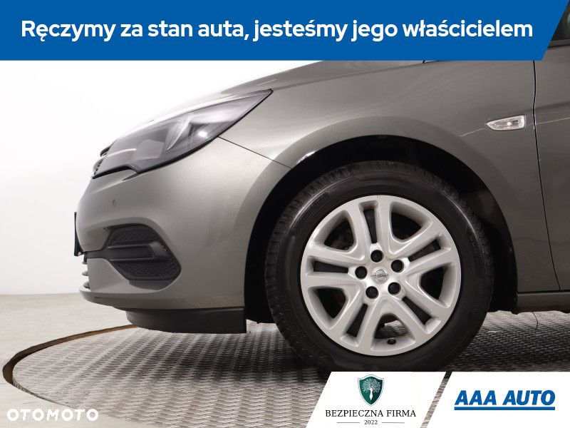 Opel Astra - 16