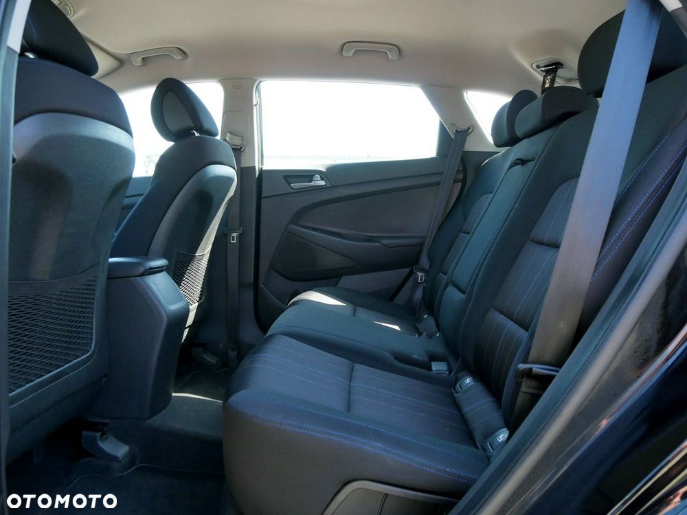 Hyundai Tucson 1.7 CRDI BlueDrive Classic 2WD - 10