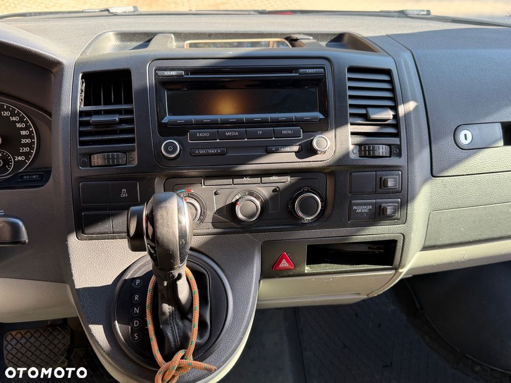 Volkswagen Transporter - 17
