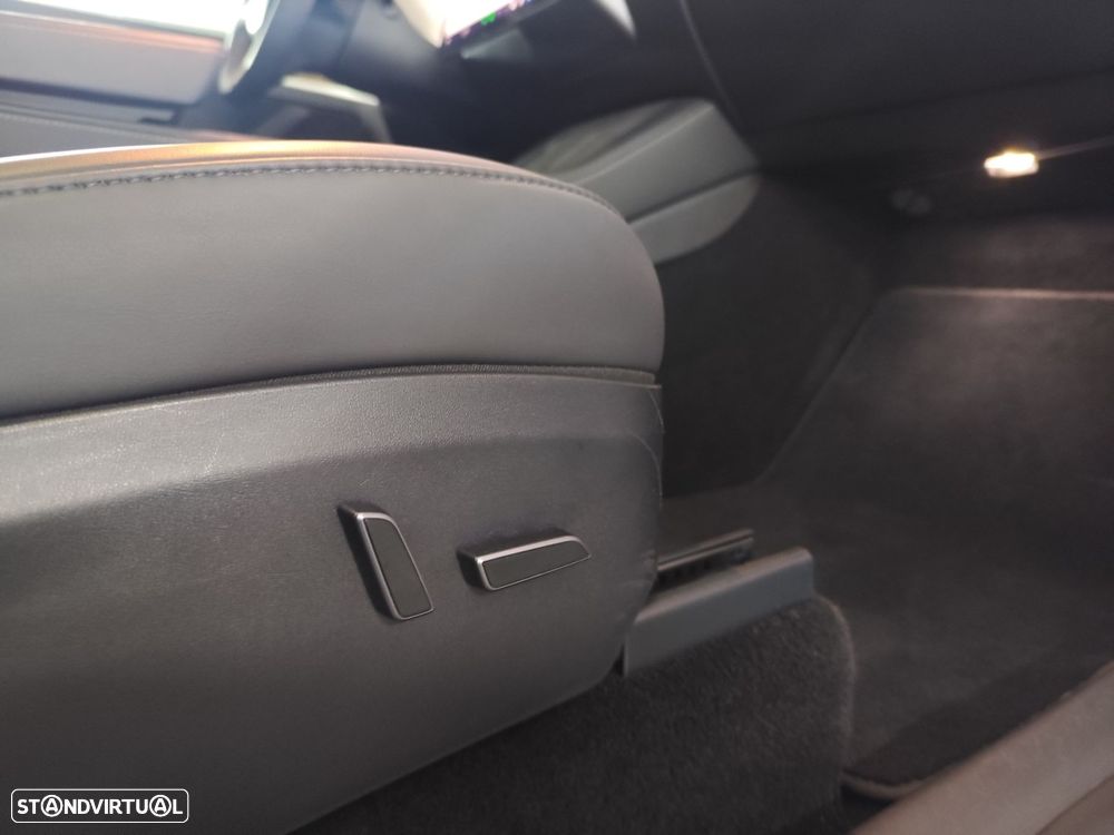 Tesla Model Y RWD - 23