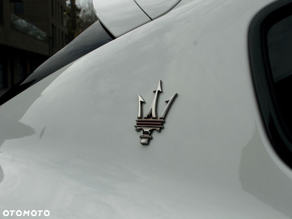 Maserati Levante - 7