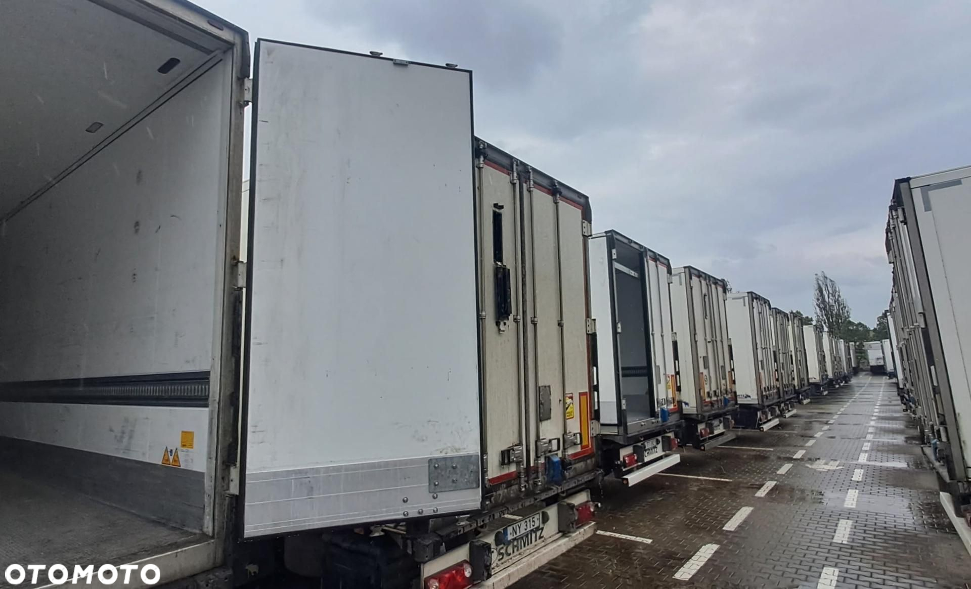 Schmitz Cargobull SKO FP 60 ThermoKing SLXi 300 - 8