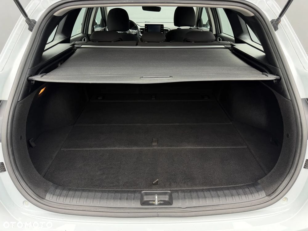 Kia Ceed 1.5 T-GDI M - 27