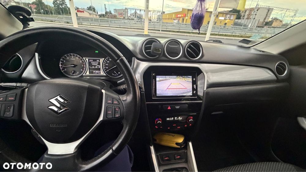 Suzuki Vitara - 8