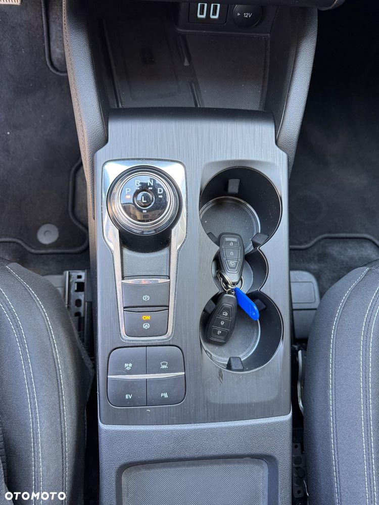 Ford Kuga 2.5P PHEV FWD Titanium X - 27