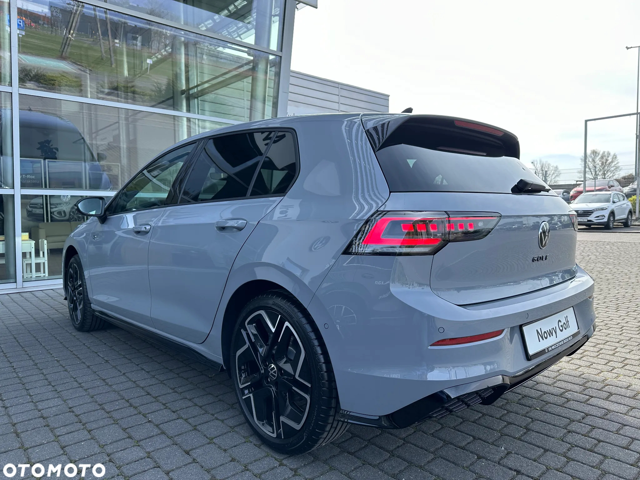 Volkswagen Golf - 12
