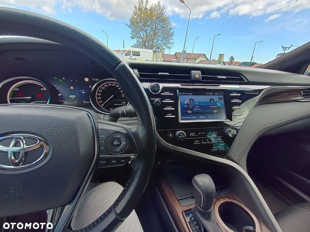 Toyota Camry 2.5 Hybrid Comfort CVT - 12