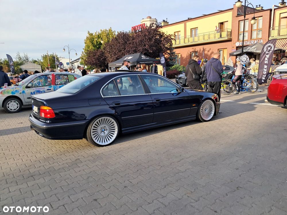 BMW Seria 5 - 11