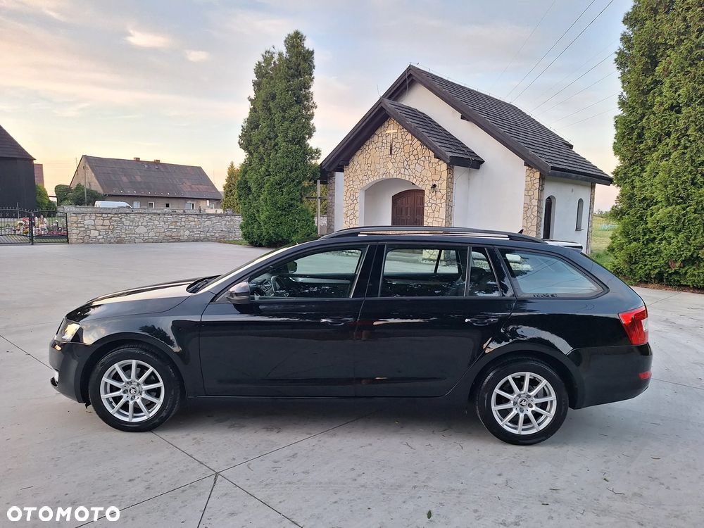 Skoda Octavia 1.6 TDI Ambition - 16