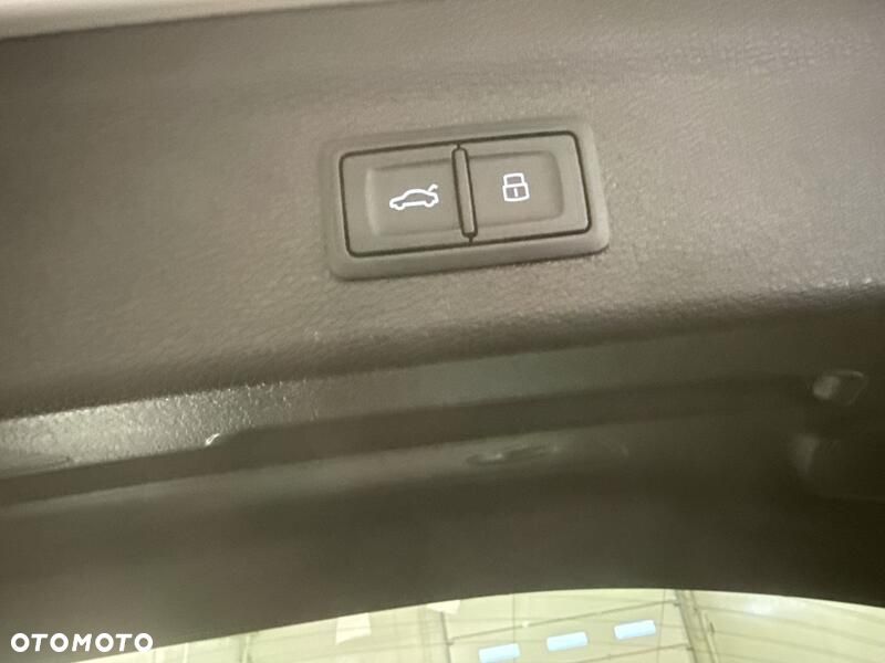 Audi Q3 35 TFSI mHEV S tronic - 23