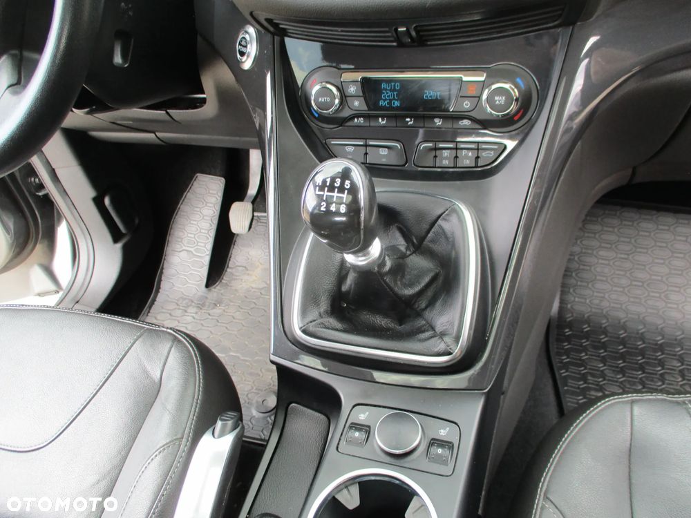 Ford Kuga 2.0 TDCi 4WD Titanium Plus - 23