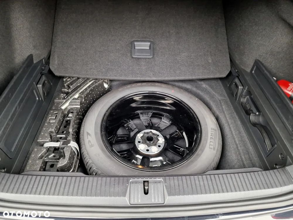 Volkswagen Passat 2.0 TDI BMT Comfortline - 14