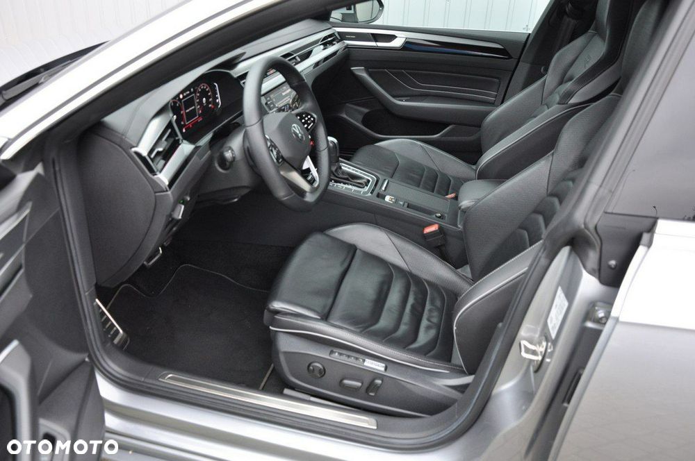 Volkswagen Arteon 2.0 TDI 4Motion R-Line DSG - 10