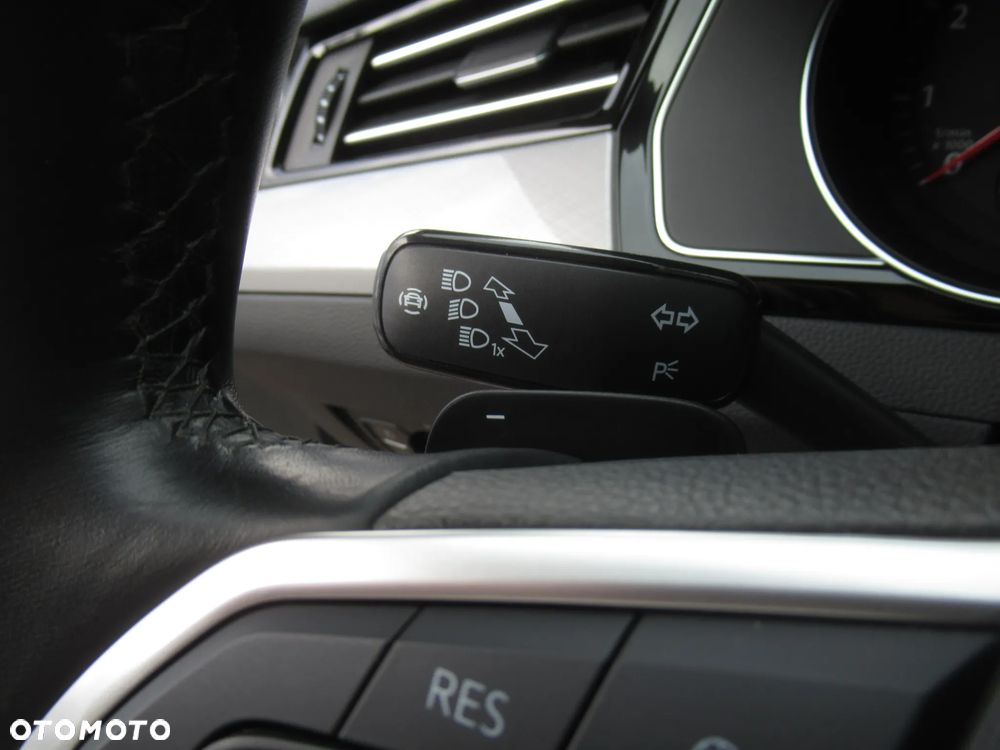 Volkswagen Passat 2023