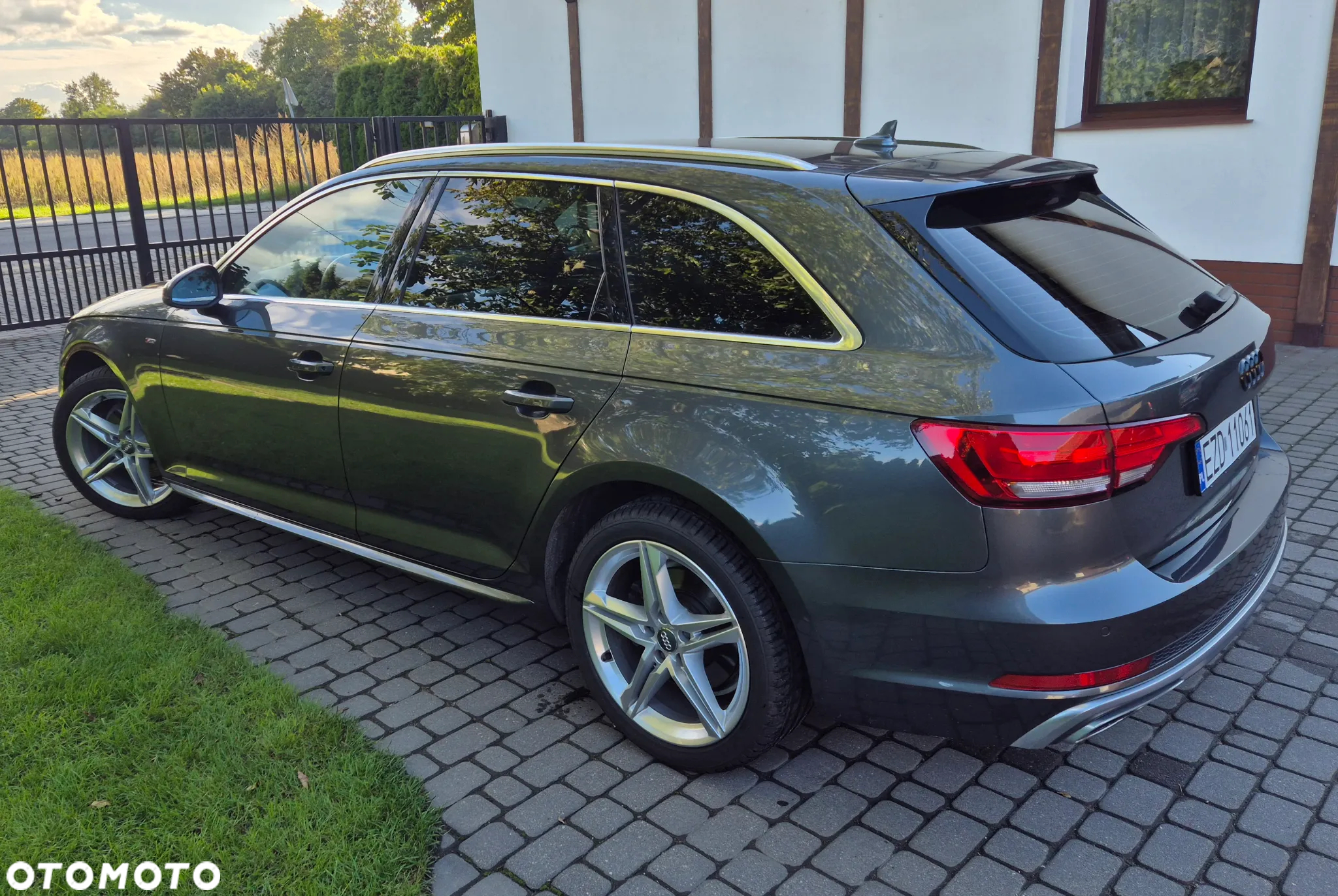 Audi A4 Avant - 6