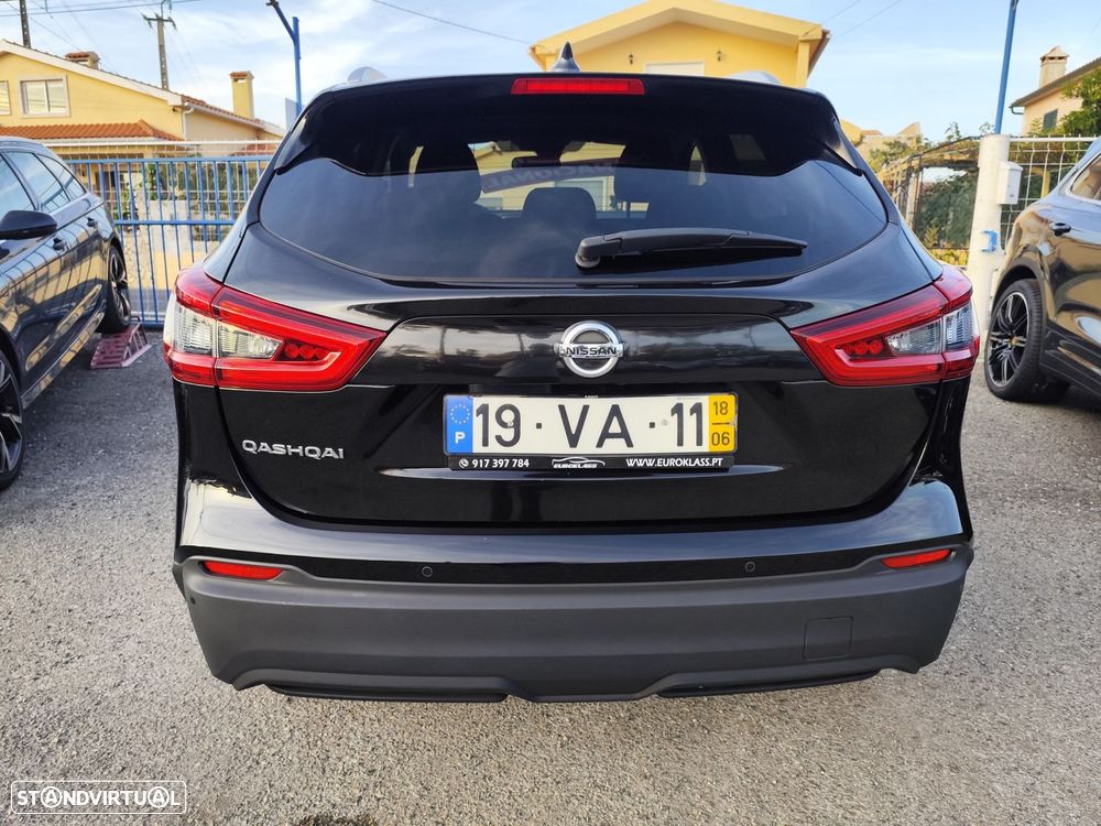 Nissan Qashqai 1.5 dCi N-Connecta - 9