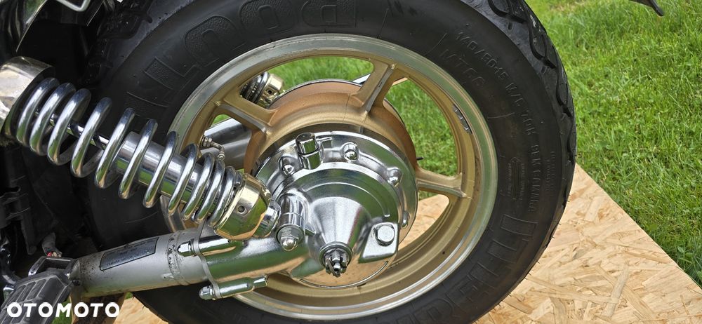 Yamaha Virago - 10