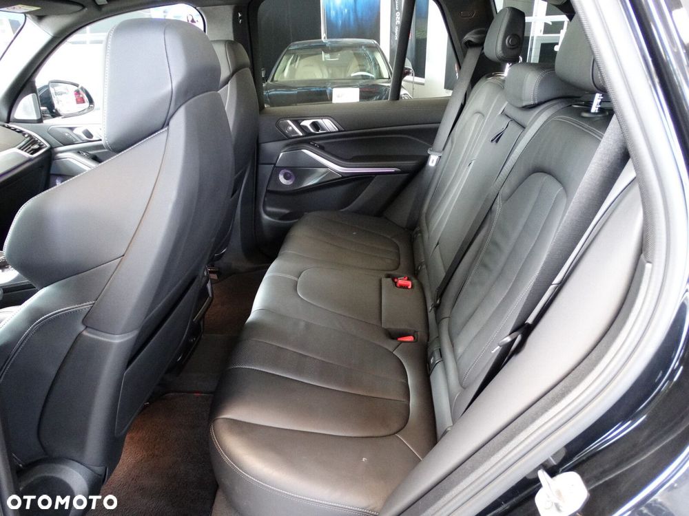 BMW X5 - 32