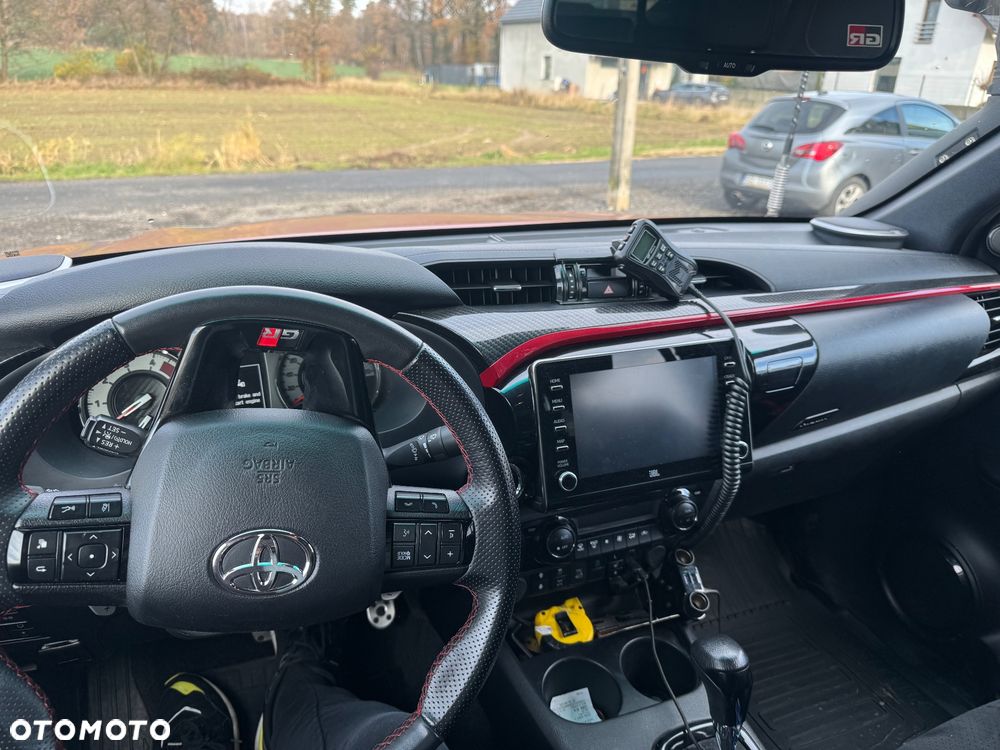 Toyota Hilux 2.8 D-4D Double Cab GR Sport 4x4 - 6