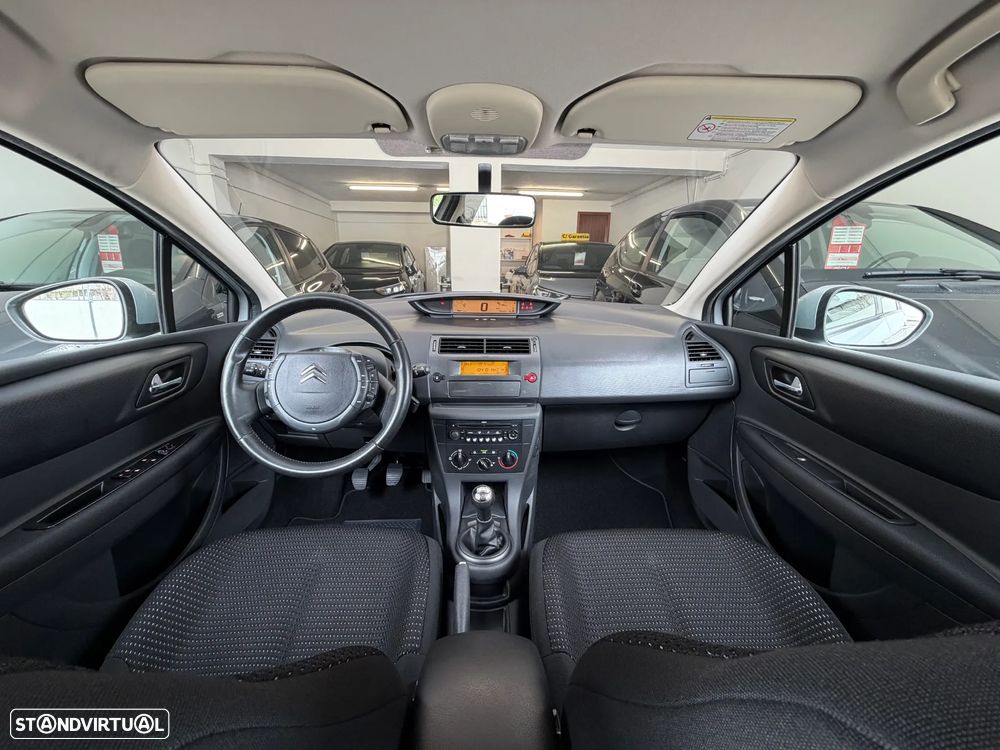 Citroën C4 1.6 HDi 110 SX - 33