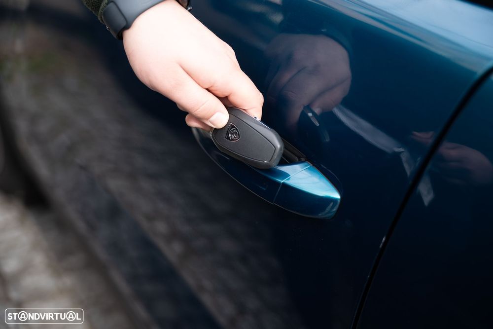 Peugeot 408 180 e-EAT8 GT - 40