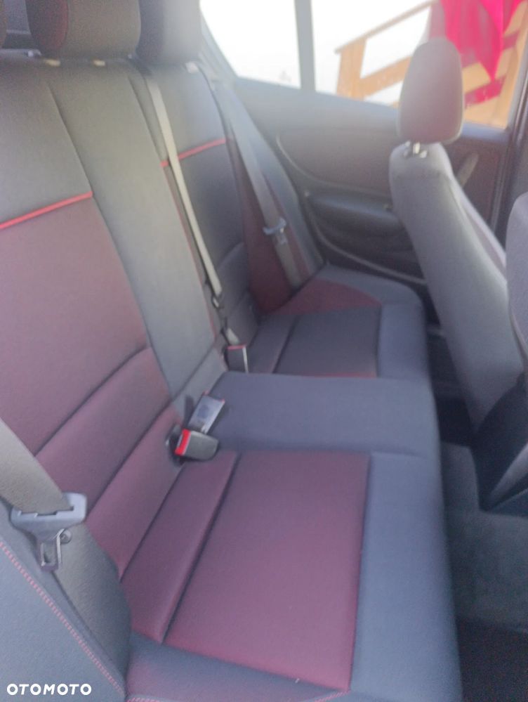 BMW Seria 1 116i - 14