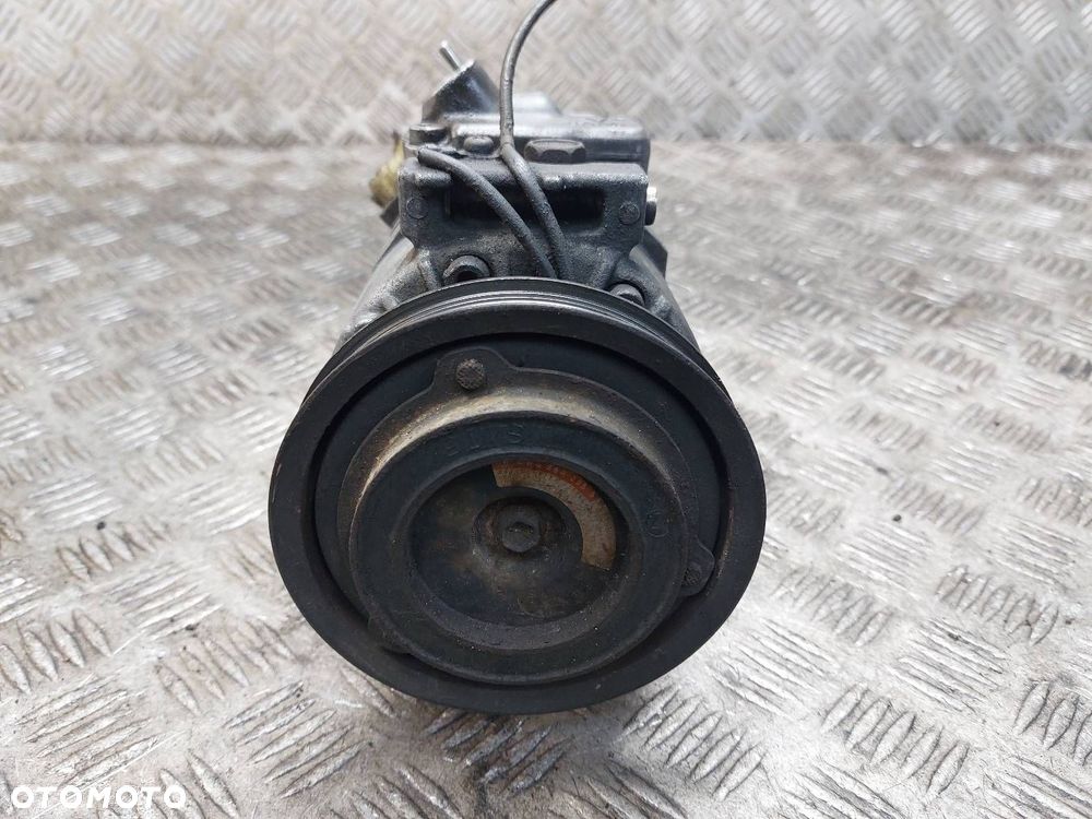 SPRĘŻARKA KLIMATYZACJI PASSAT B5 1.6 8V 8D0260808 - 4