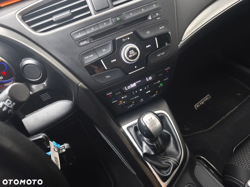 Honda Civic 1.6 i-DTEC Comfort Black Edition - 8