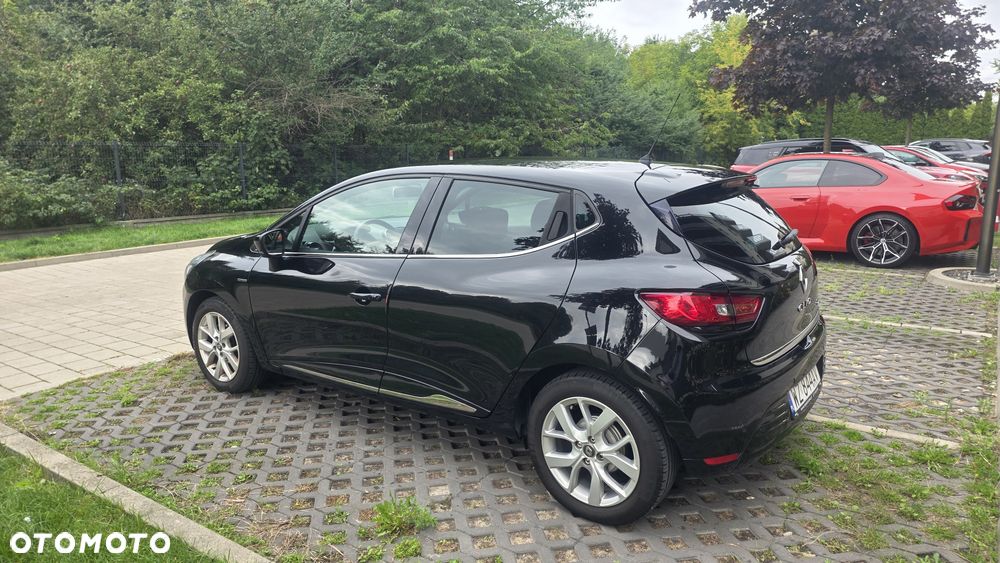 Renault Clio - 2