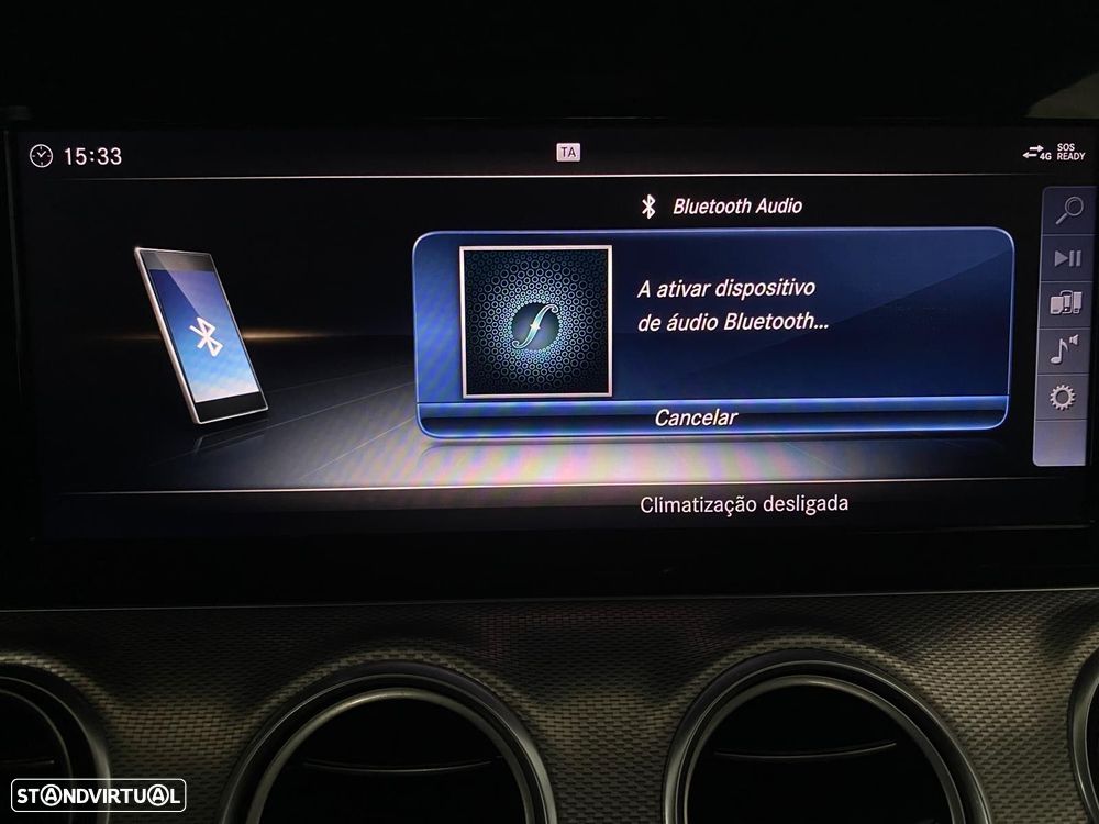 Mercedes-Benz E 220 d Avantgarde - 28