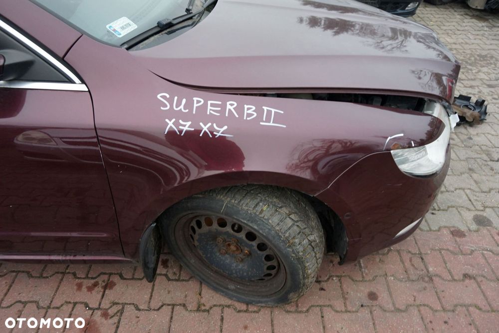 BŁOTNIK PRZEDNI PRAWY SUPERB LF3X  Rosso Brunello SKODA - 2