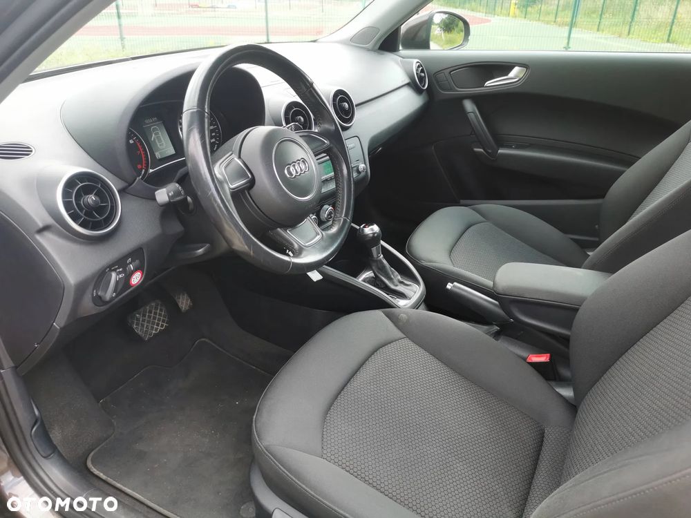 Audi A1 3-drzwiowe 1.4 TFSI S tronic Attraction - 9
