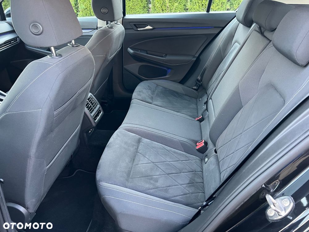 Volkswagen Golf 1.4 TSI Plug-In Hybrid Style DSG - 17
