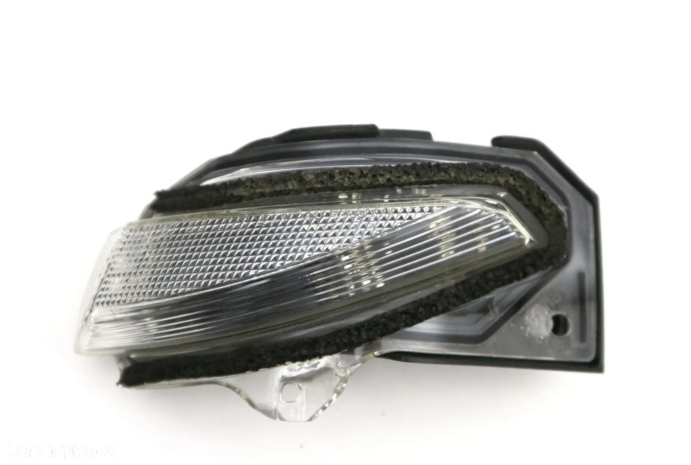 TOYOTA COROLLA E21 2019 - SUZUKI SWACE lusterko KIERUNKOWSKAZ ORYGINAŁ OE - 2