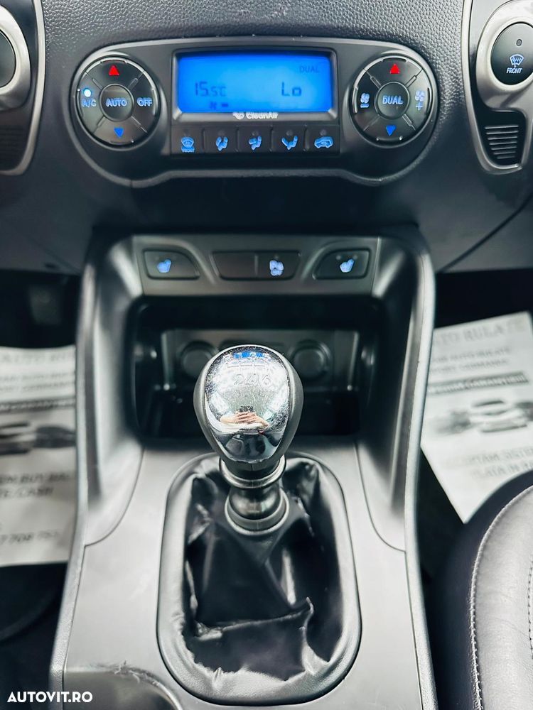 Hyundai ix35 1.7 CRDI 2WD blue Style - 24