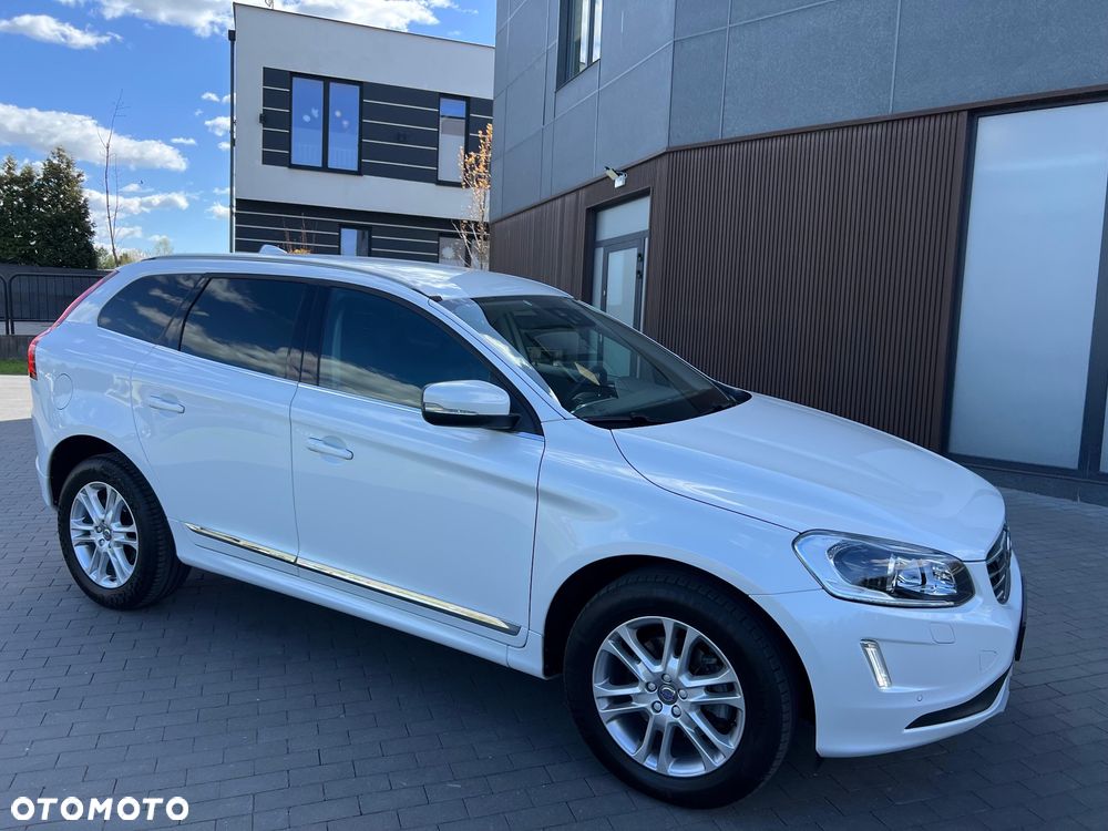 Volvo XC 60 D4 AWD Geartronic Summum - 2