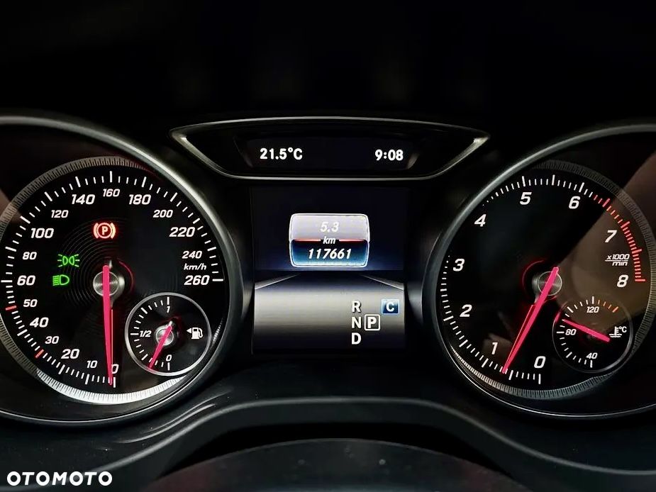 Mercedes-Benz CLA - 14