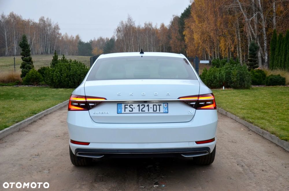 Skoda Superb 1.4 TSI Plug-In Hybrid L&K DSG - 4