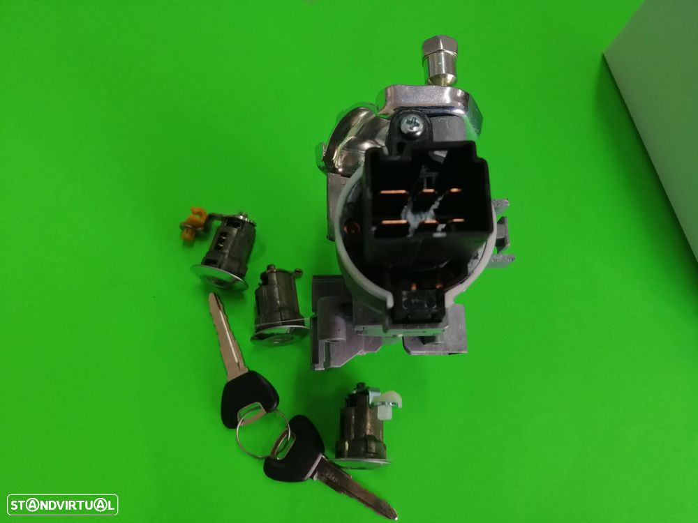 Kit de canhões com chaves Mazda B2500  Anos 2002 a 2005 - 2