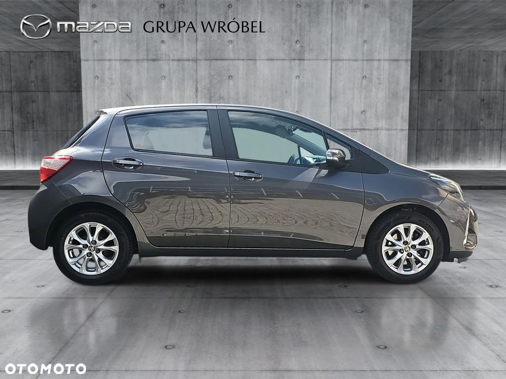 Toyota Yaris 1.5 Selection - 4