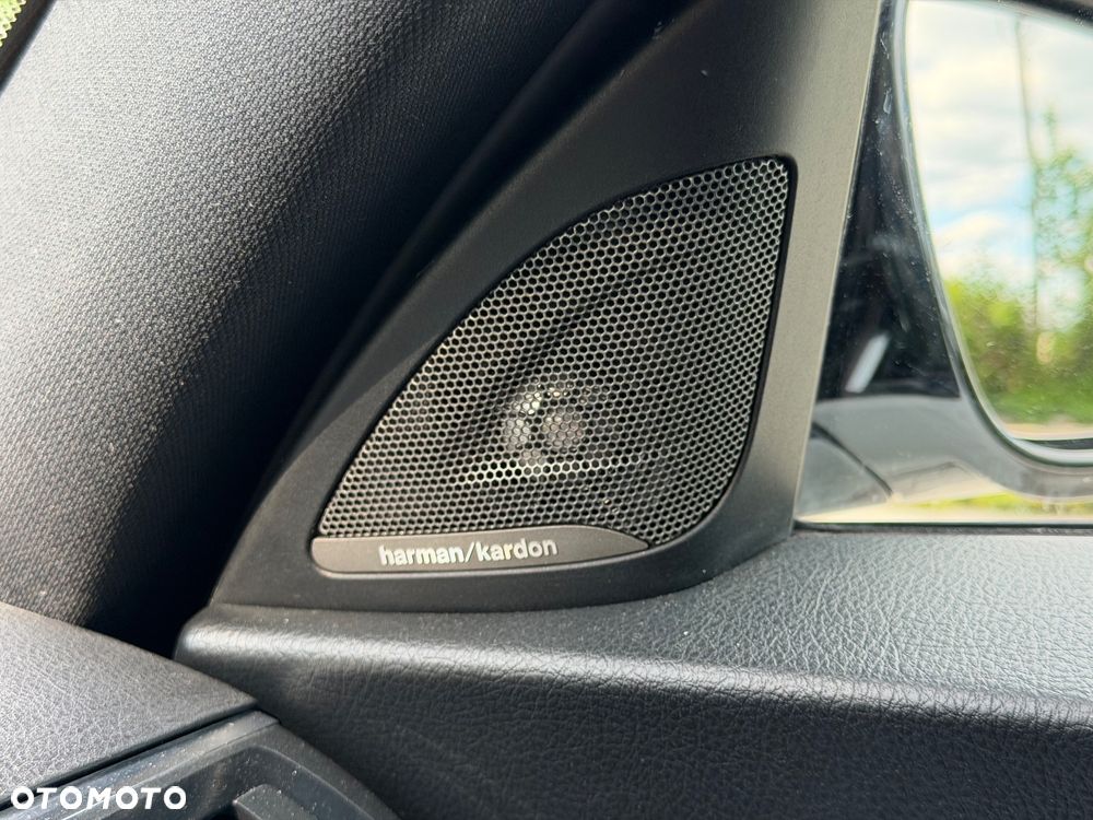 BMW Seria 2 M240i xDrive sport - 29