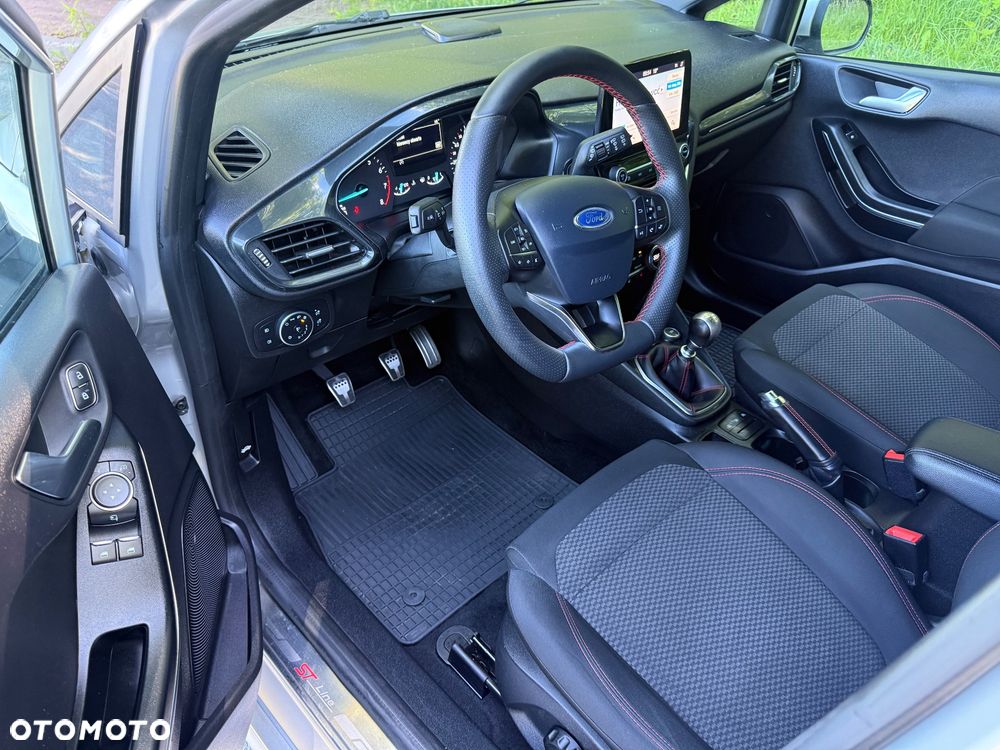 Ford Fiesta 1.0 EcoBoost STart-Stop ST-LINE - 9