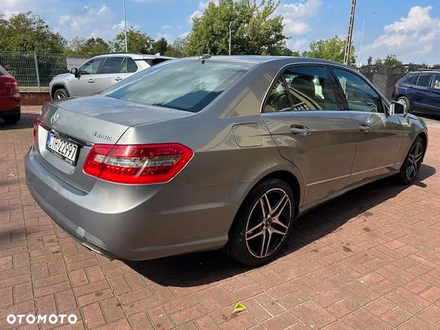 Mercedes-Benz Klasa E 350 4Matic 7G-TRONIC Avantgarde - 26