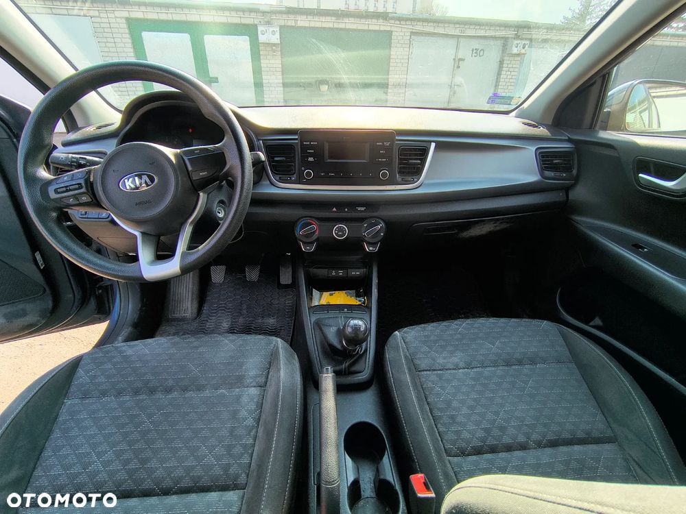 Kia Rio 1.2 M - 9